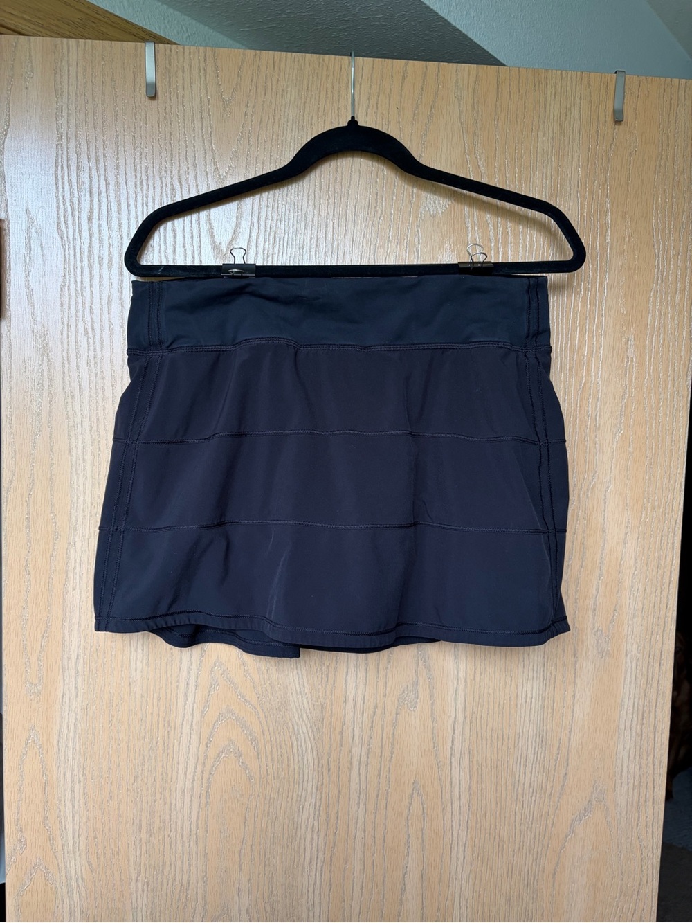 Lululemon Black Pace Rival Skort - size 10